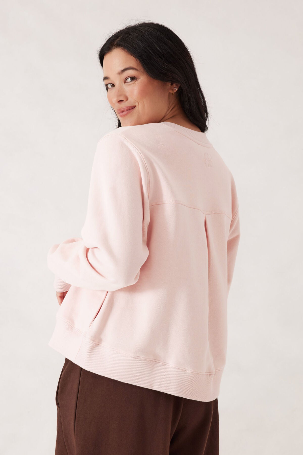 Ceres Life Seamed Fleece Top in Shell Pink