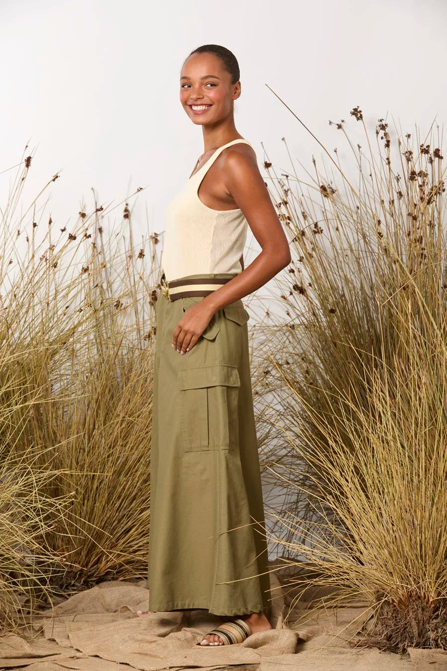 MA Dainty Indiana Pants in Army