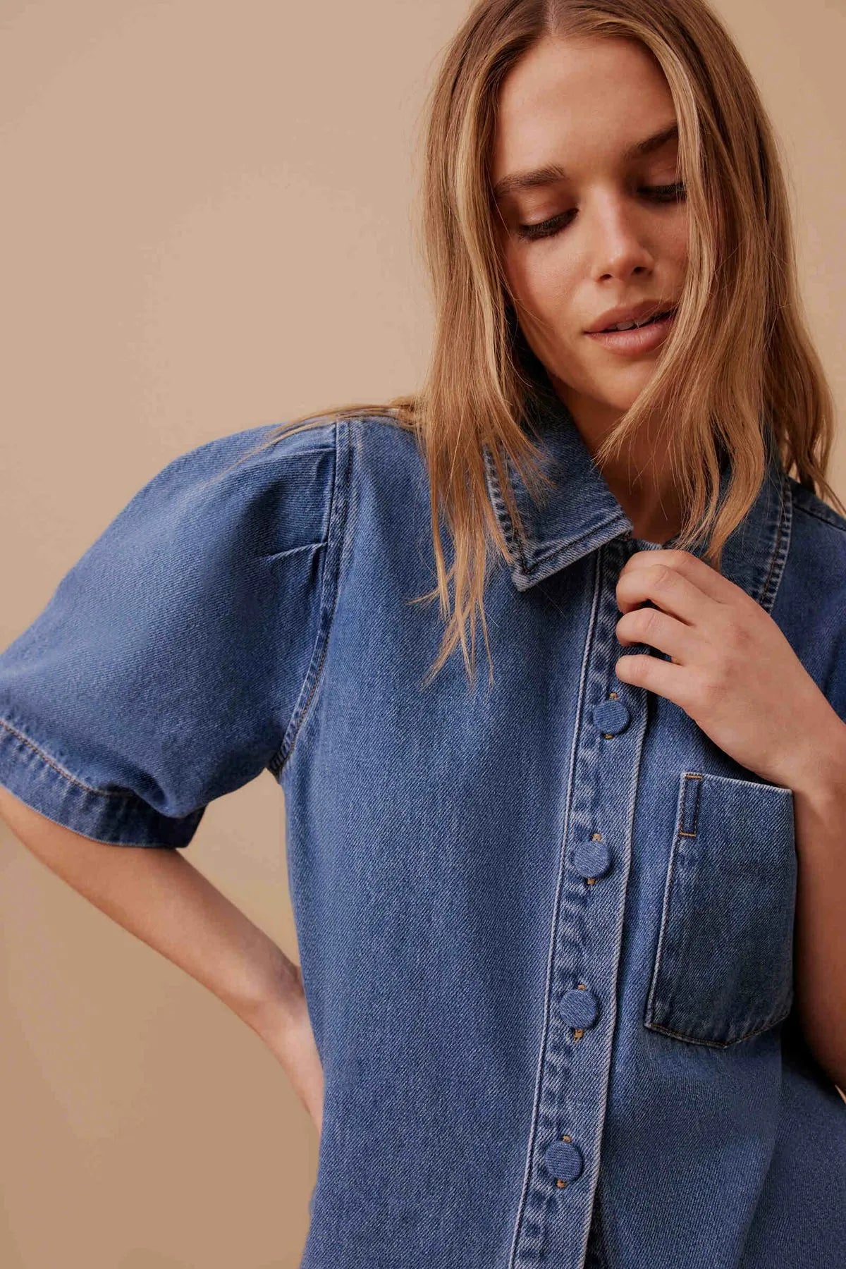 Ceres Life Dylan Pleat Short Sleeve Shirt in Fresh Indigo