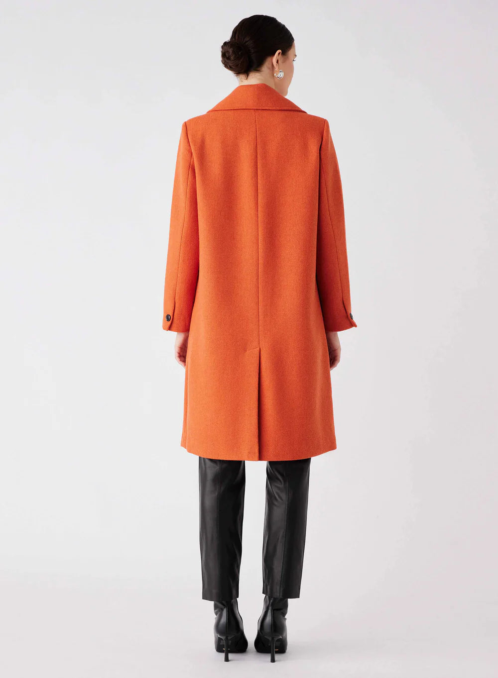Esmaee Boulervard Coat