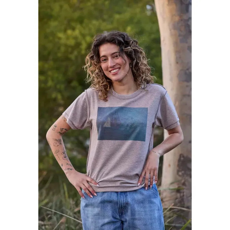 MA Dainty Reflections Tee BOYFRIEND