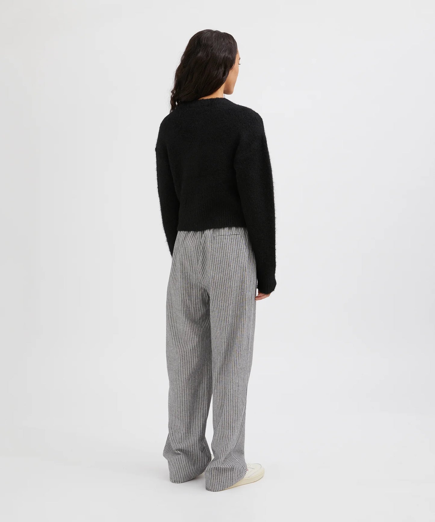 Holiday Shop Fluffy Cardigan in Black