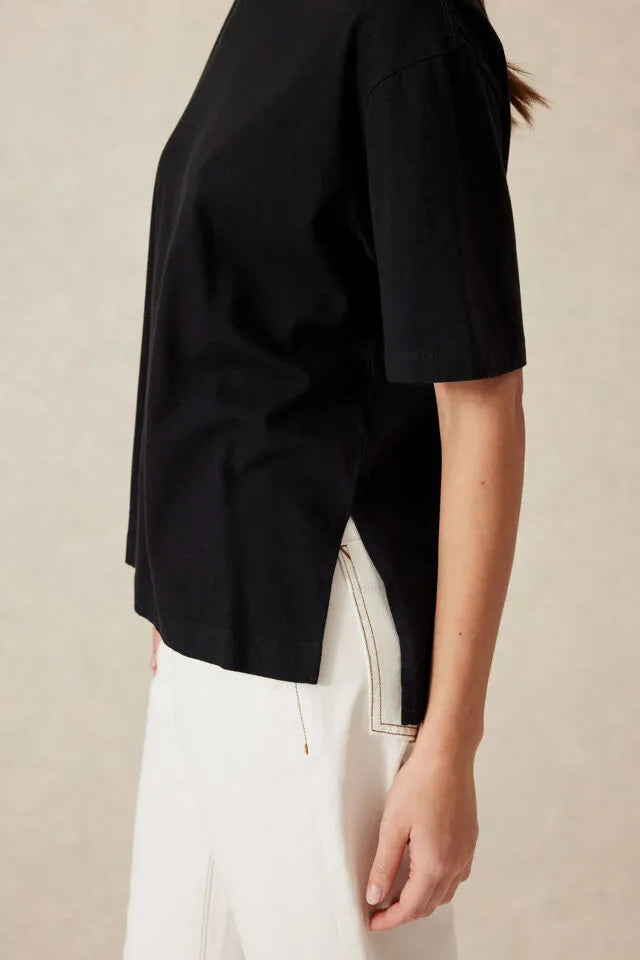 Ceres Life Stevie Slouchy Tee in Black