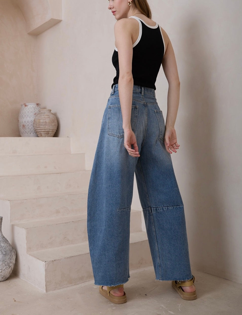 Barrel Leg Jeans