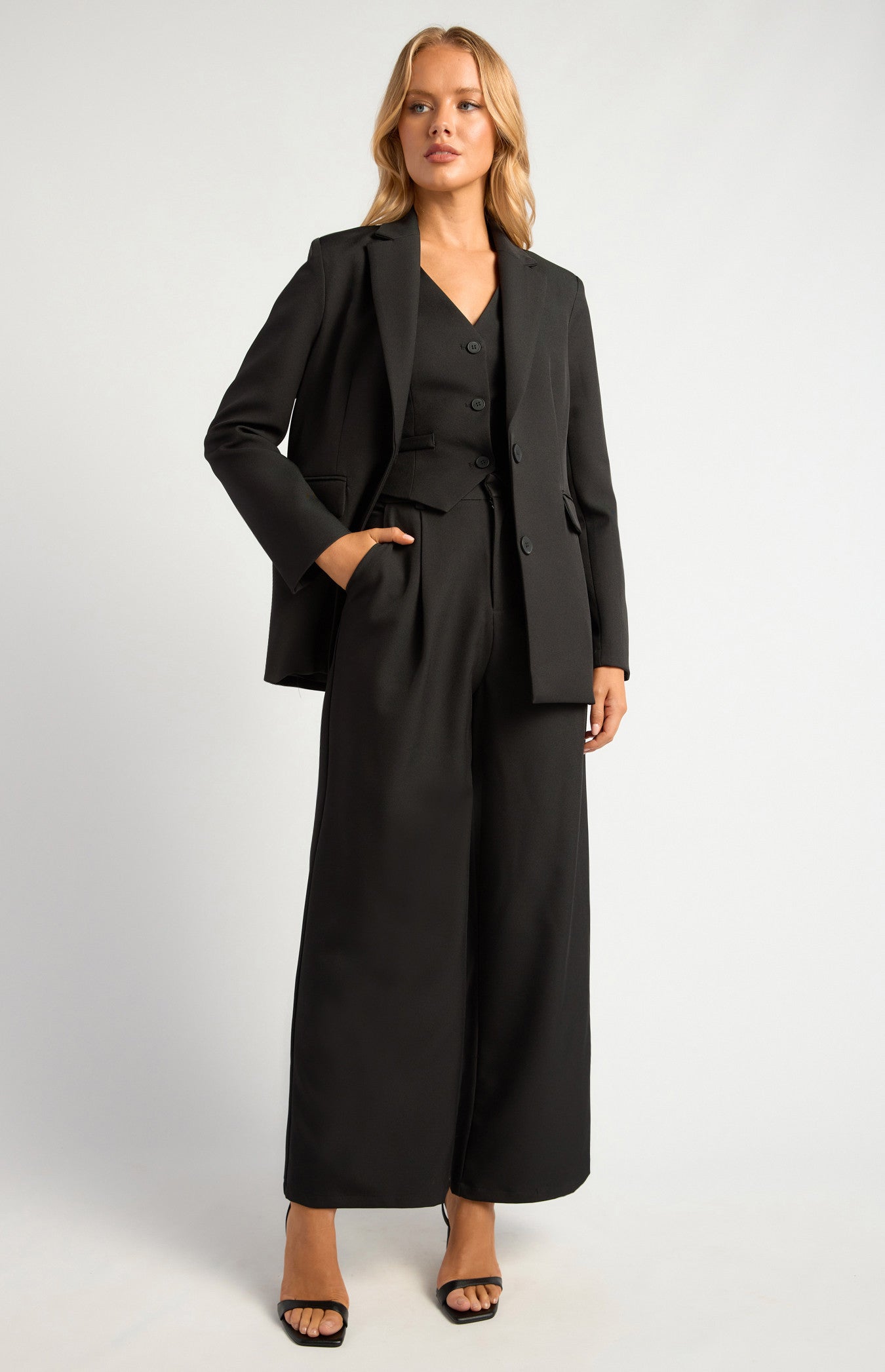Bessie Blazer in Black
