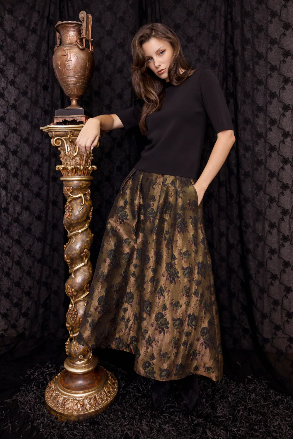 MA Dainty Parted Skirt in Rich Brocade