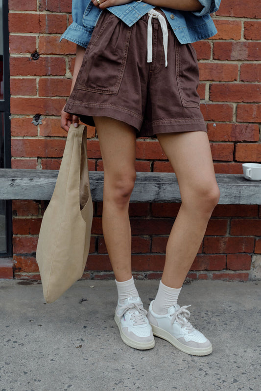 Darcy Relaxed Everyday Short in Chocolate