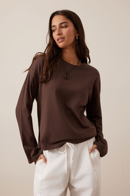 Scout Slouchy Long Sleeve Tee in Brunette Brown