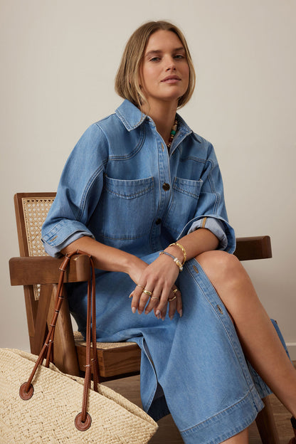 Rae Long Sleeve Midi Dress in New Vintage Blue