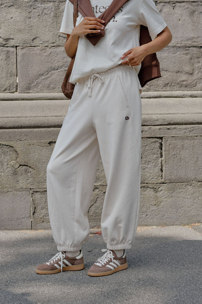 Bowie Tracksuit Pants in Buff Contrast Chocolate Bind