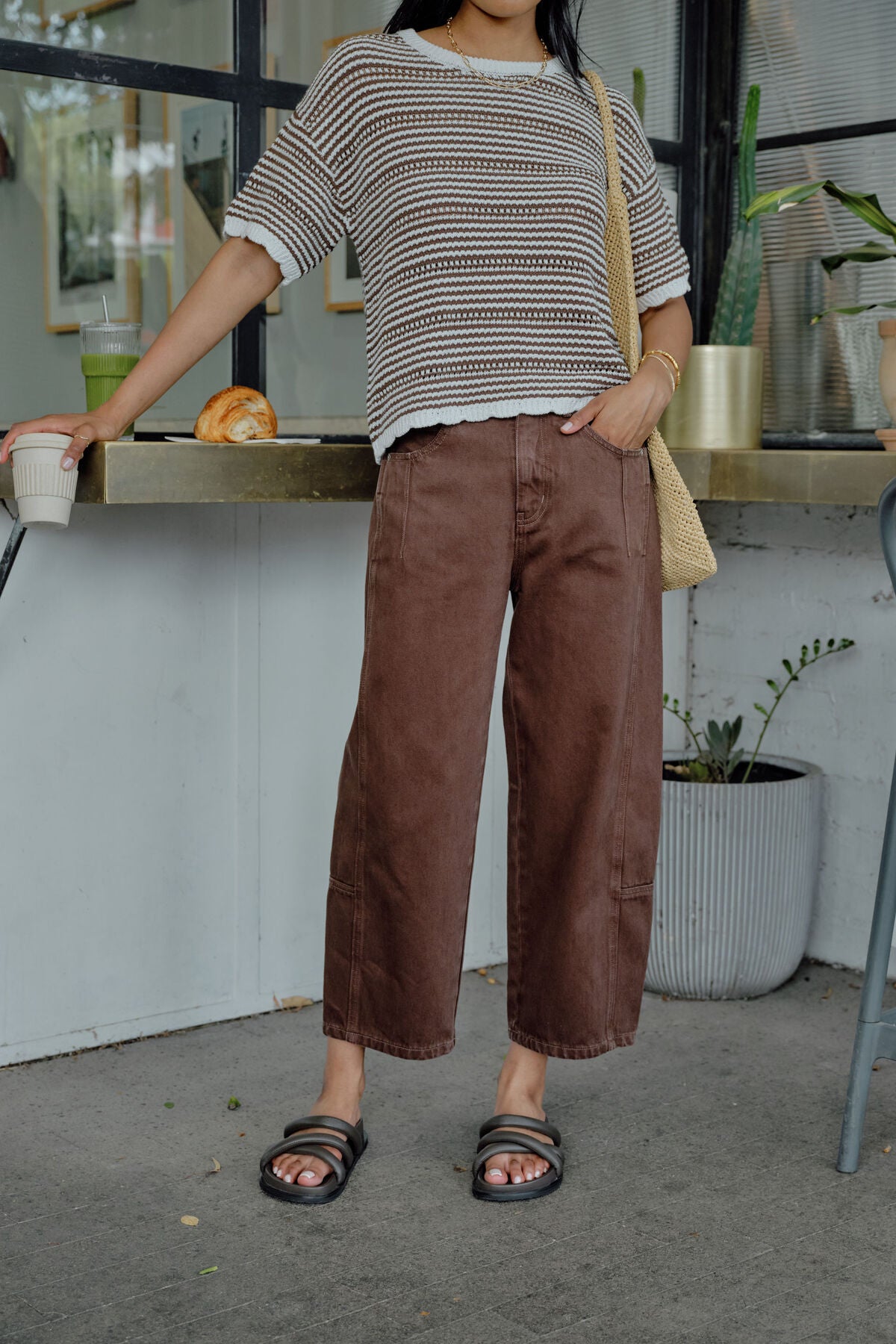 Demi Barrel Jean in Chocolate