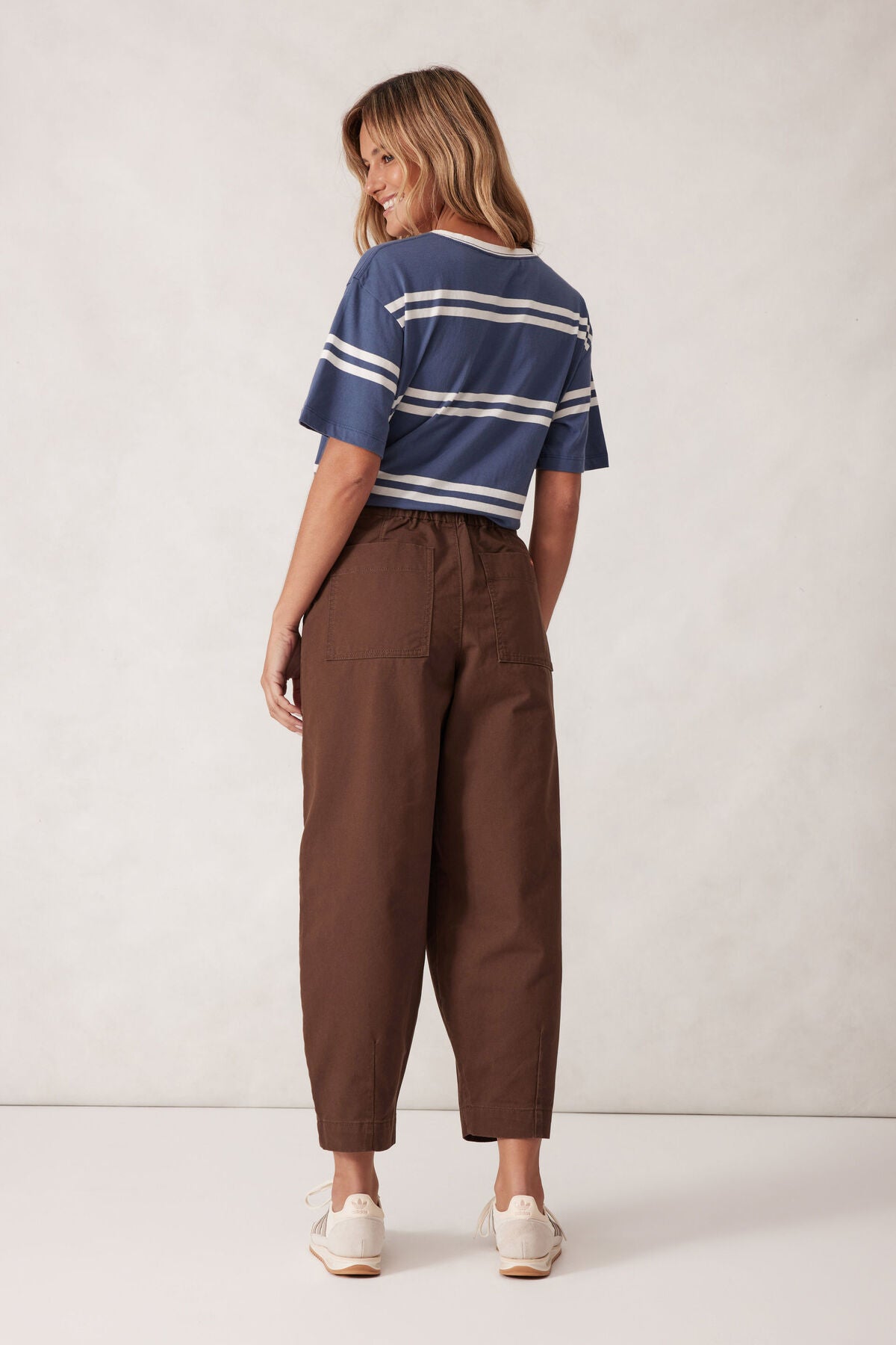 Weekender Pants in Winter Chocolate