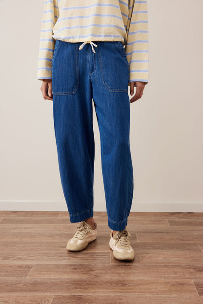Weekender Pants in Deep Indigo