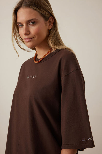 Ceres Life Liv Tee in Chocolate/Ceres Script