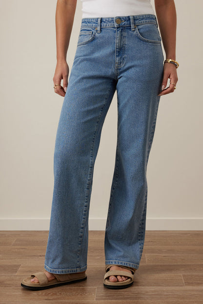 Sydney Straight Leg Jeans by Ceres Life