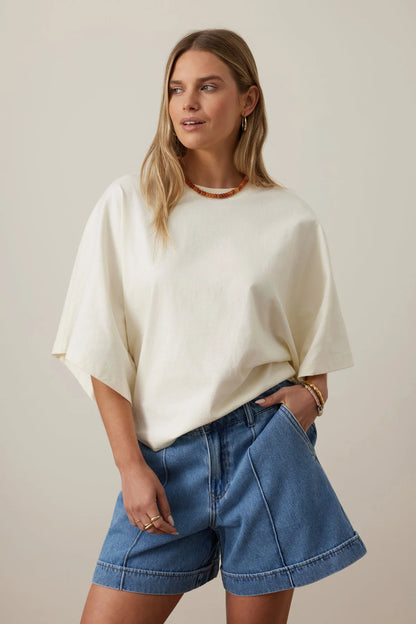 Lucy Relaxed Sleeve Tee in Milk