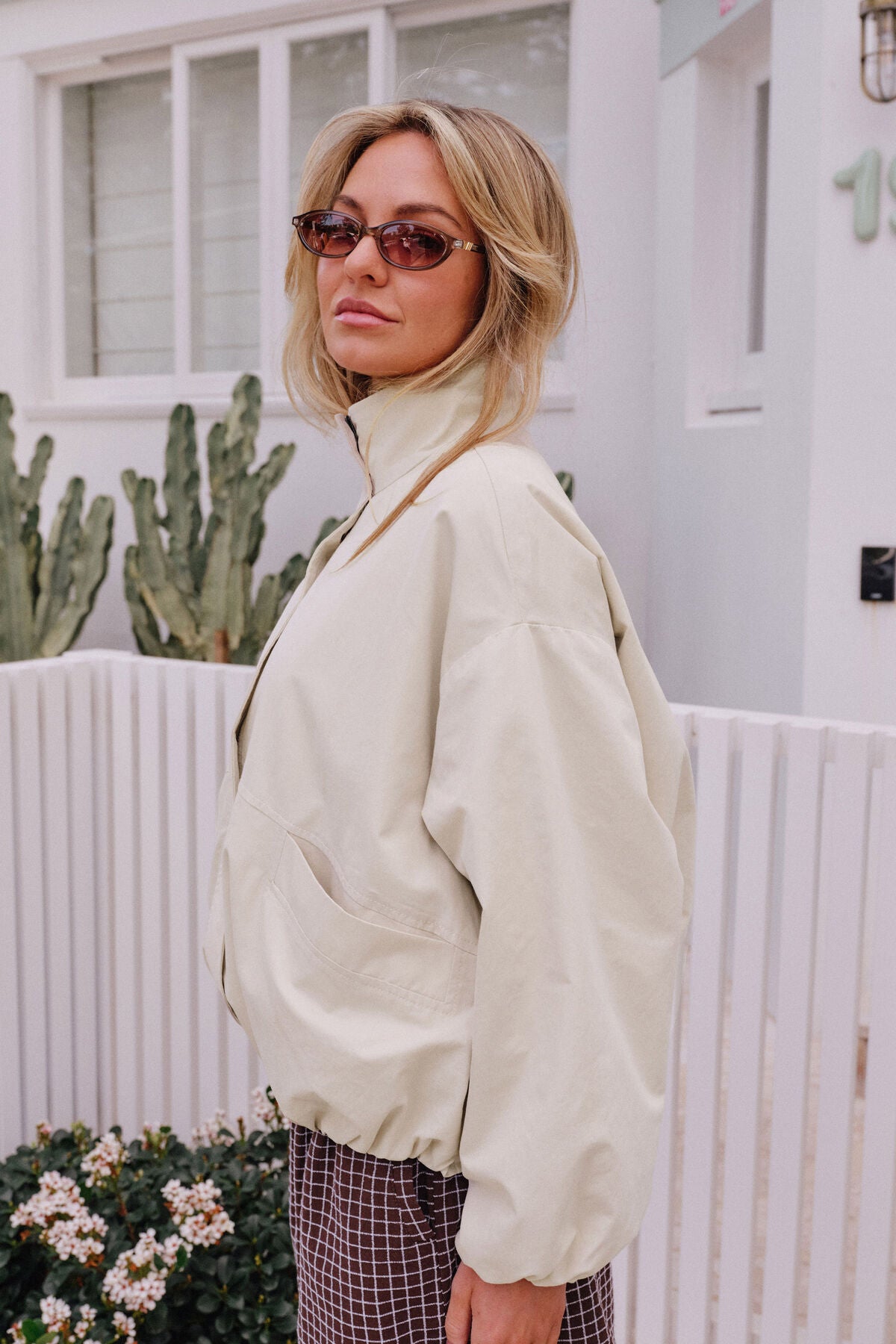 Gwen Bubble Jacket in Putty