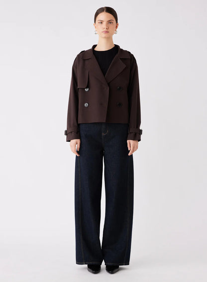 Esmaee Avenue Cropped Trench in Chocolate