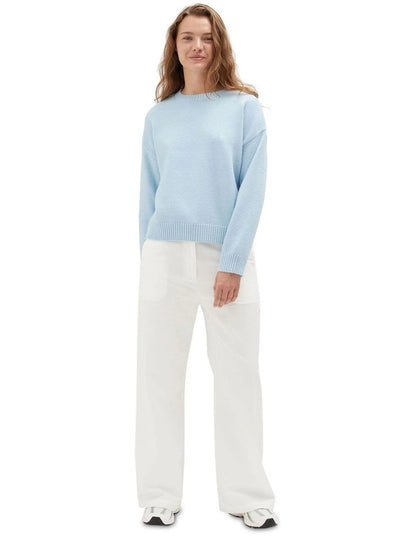 Vacation Club Crew Neck Kn it Top in Blue
