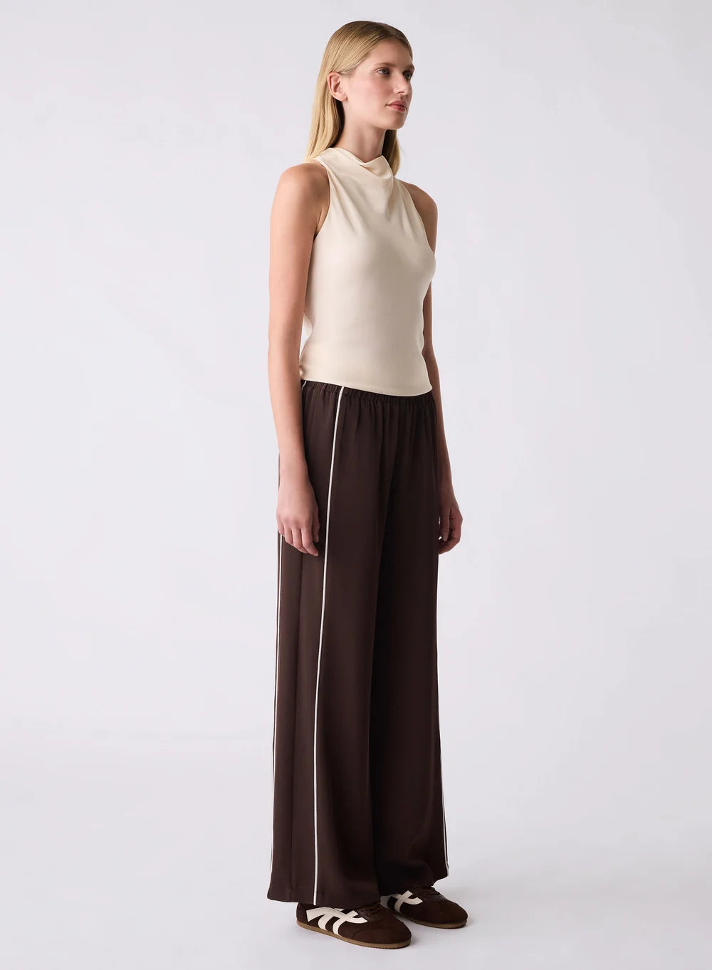 Esmaee Staycation Pant