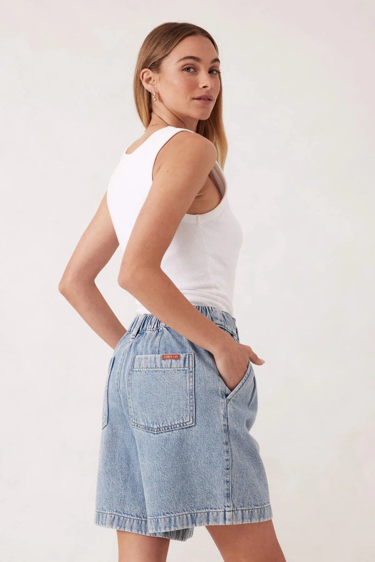 Ceres life Sylvie Longline Pleat Denim Shorts in Vintage Blue