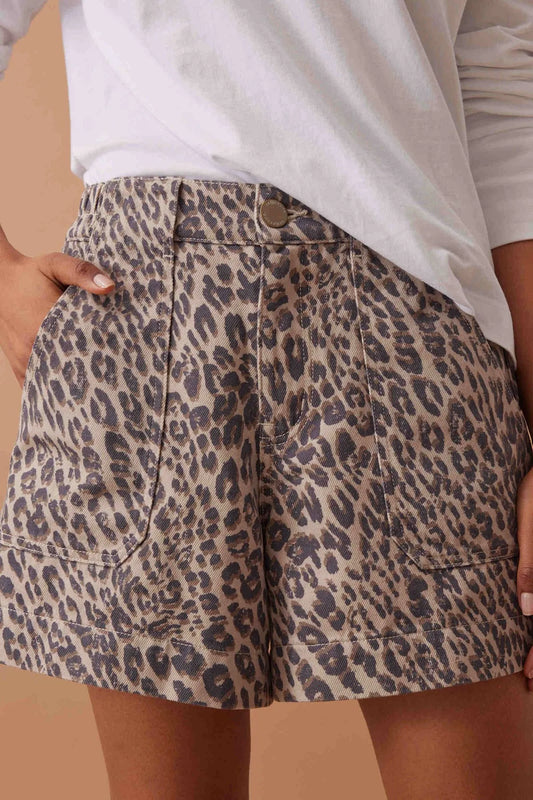 Ceres Life Weekender Shorts in Leopard
