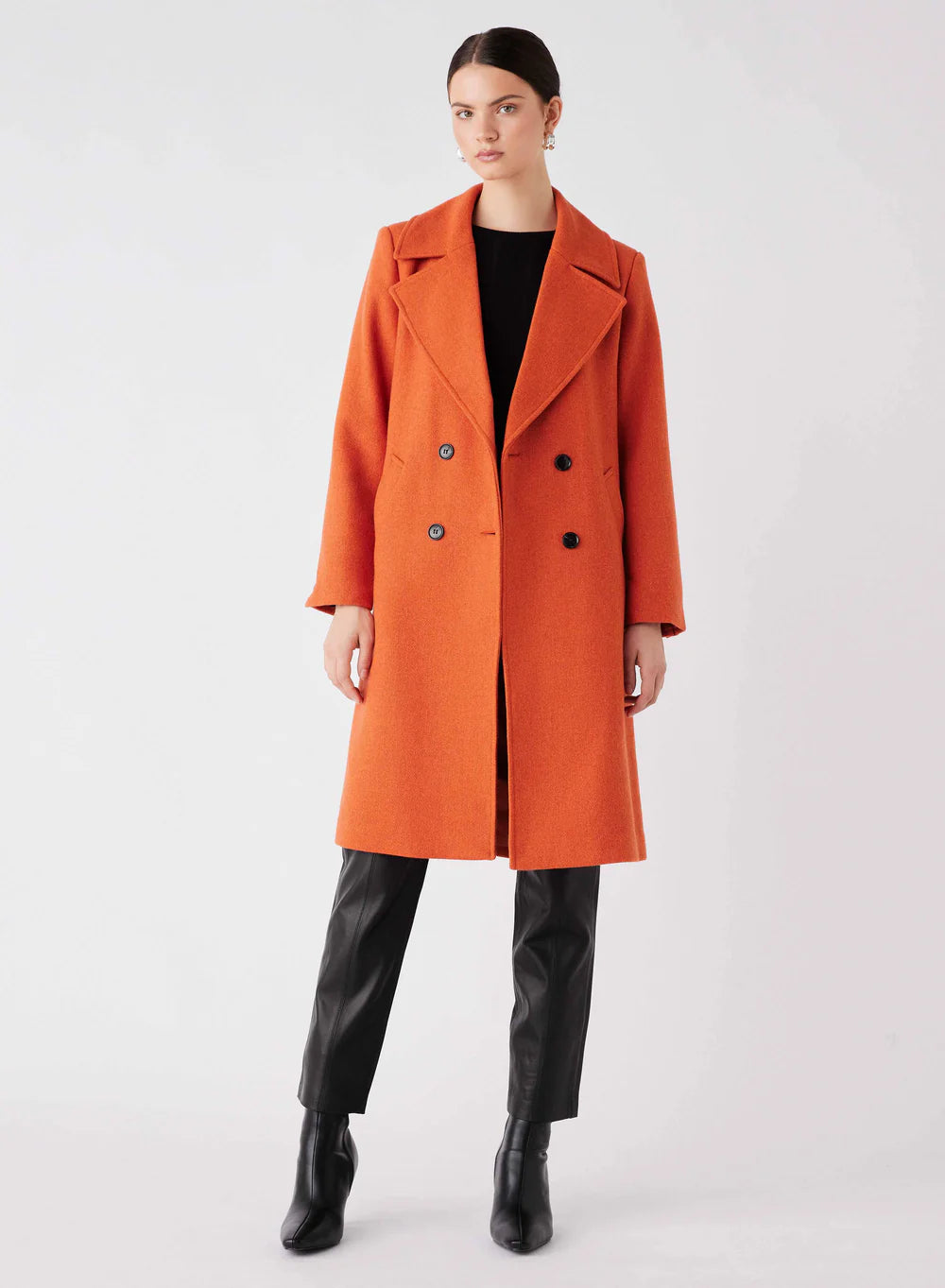 Esmaee Boulervard Coat