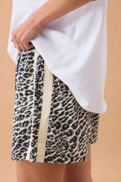 Ceres Life Mila Short in Leopard Linen Blend