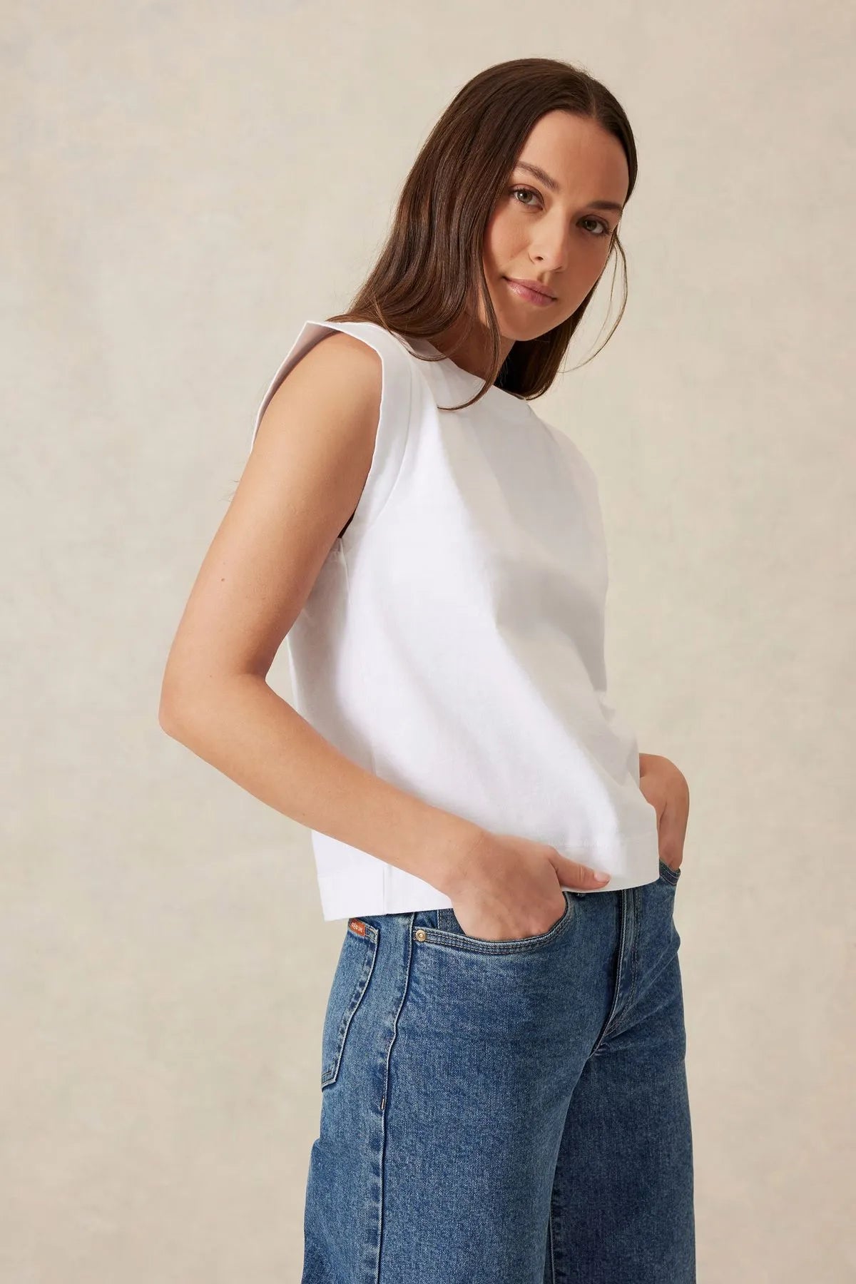 Ceres life Extended Shoulder Tee in White