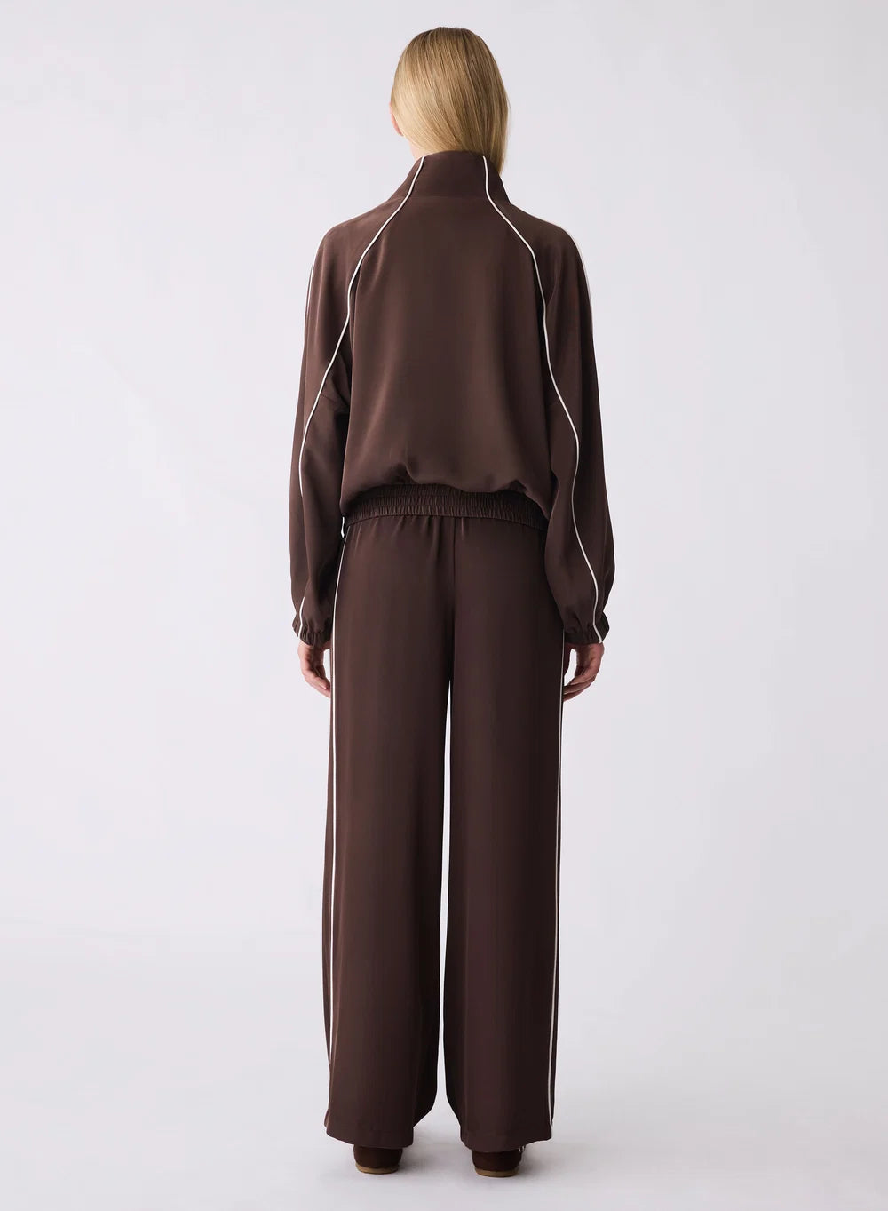 Esmaee Staycation Jacket