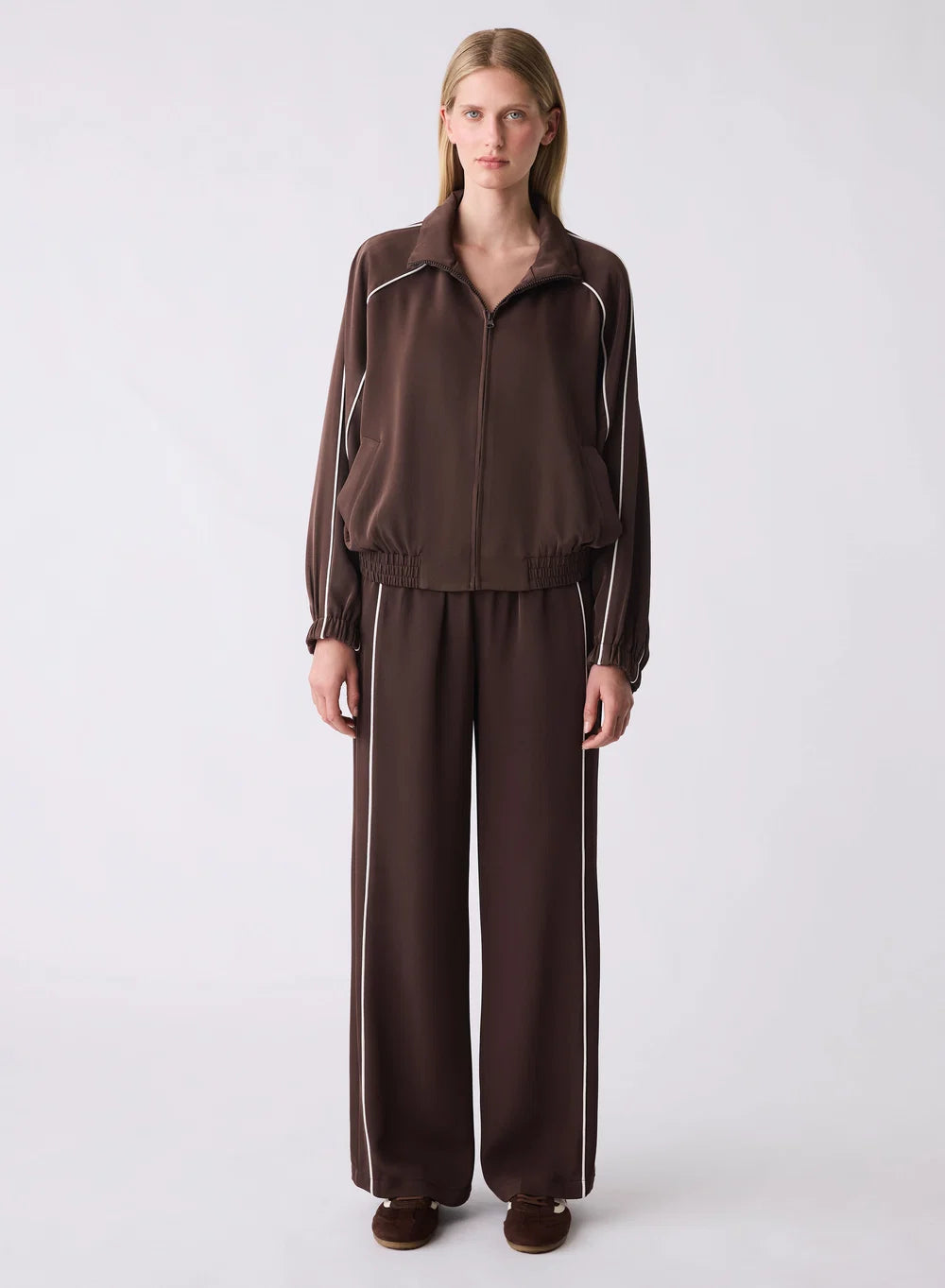 Esmaee Staycation Jacket