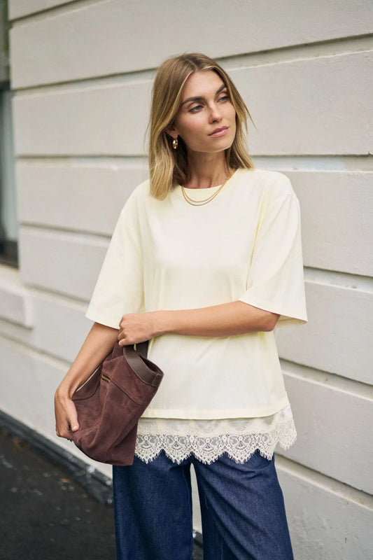 The Lacey Tee ion Marshmallow