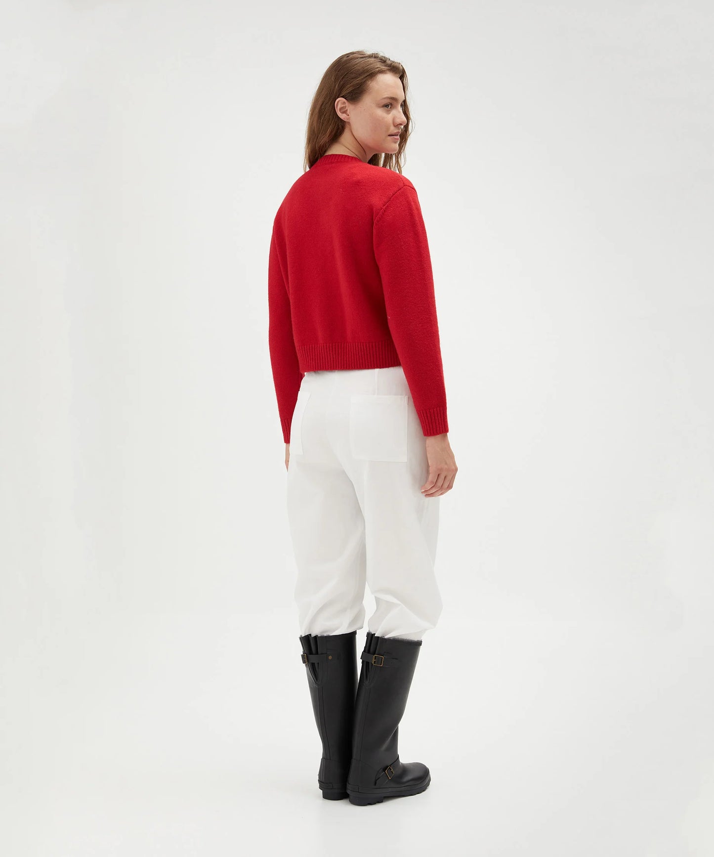 Vacation Club Crew Neck Cardigan in Red