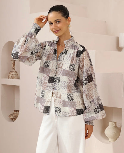 Raylene Blouse - in neutral