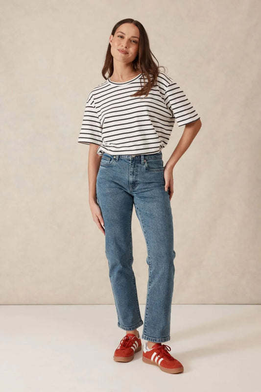 Ceres Life Blake Straight Leg Jeans in Fresh Indigo