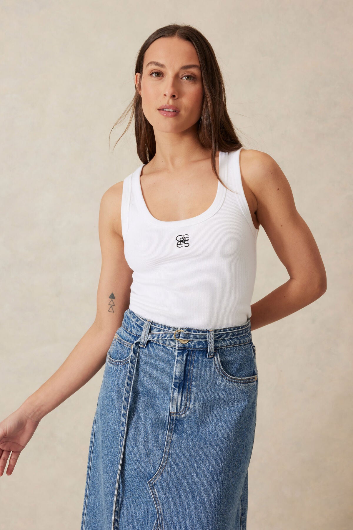 Ceres Life  Logo Contour Rib Scoop Tank