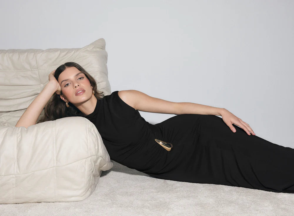 Esmaee Layout Dress in Black